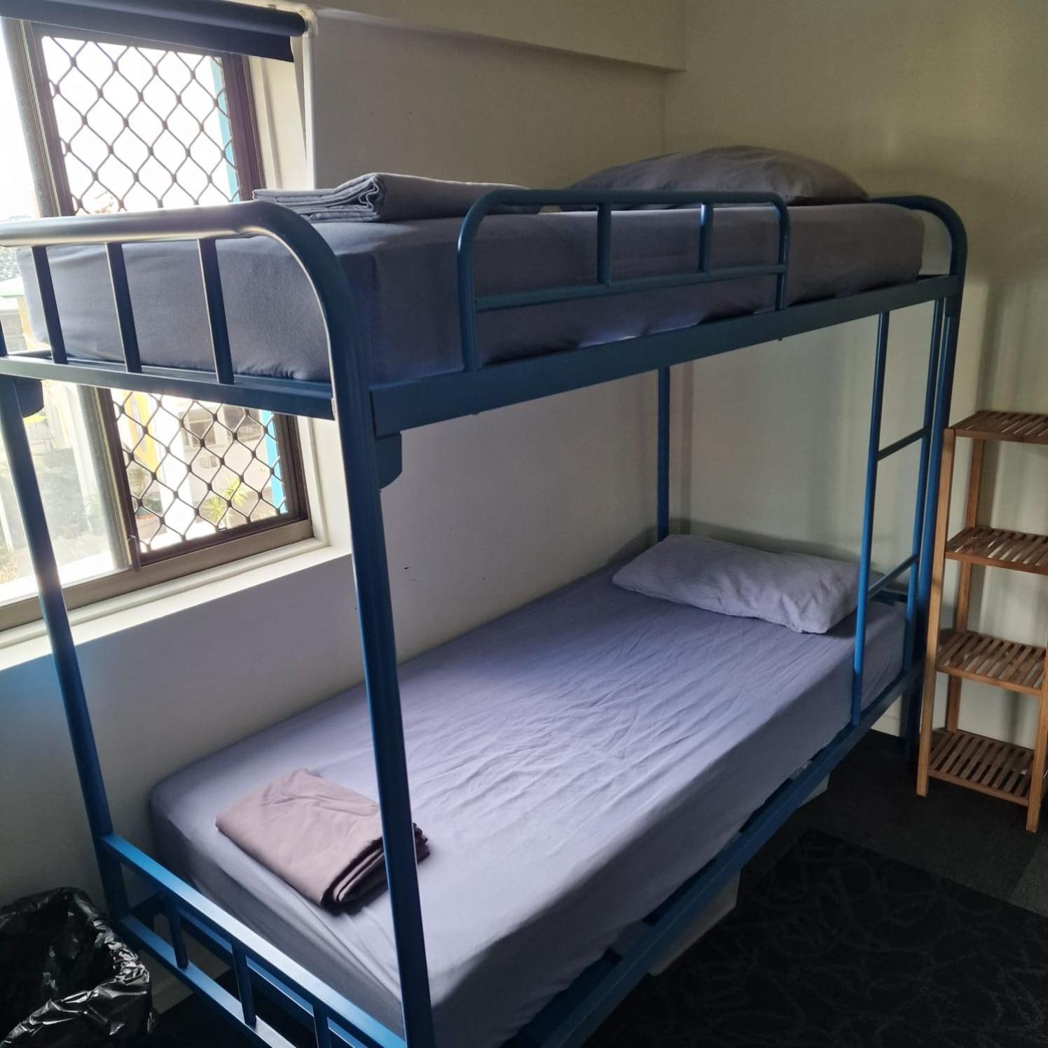 Chill Backpackers Hostel Brisbane Exterior photo